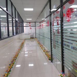 2021亚洲蜜桃成人无码久久精品的新办公区